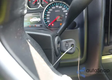 2017 Chevrolet Silverado 1500 1Lt z USA, uszkodzony, nr VIN 3GCPCREC4HG474845